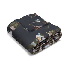 Load image into Gallery viewer, Outdoor Adventure Arctic Fleece Blanket - Perfect for Hunting Enthusiasts