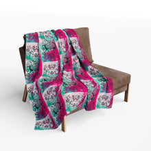Load image into Gallery viewer, Vibrant Butterfly Arctic Fleece Blanket - Cozy Home Decor for All Seasons