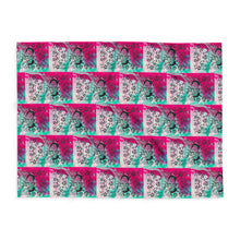 Load image into Gallery viewer, Vibrant Butterfly Arctic Fleece Blanket - Cozy Home Decor for All Seasons