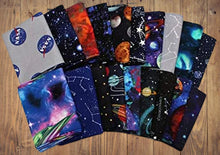 Load image into Gallery viewer, 10 Fat Quarters - Assorted Fat Quarter Bundles Cotton (10 Bundles)