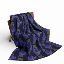 Load image into Gallery viewer, Arctic Fleece Blanket with Owl Design - Cozy &amp; Stylish Home Accessory
