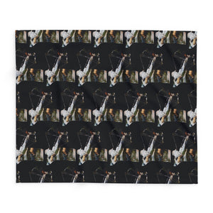 Outdoor Adventure Arctic Fleece Blanket - Perfect for Hunting Enthusiasts