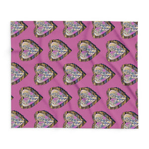 Cozy Heart Pattern Arctic Fleece Blanket - Perfect Gift For Any Occasion
