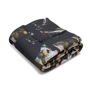 Outdoor Adventure Arctic Fleece Blanket - Perfect for Hunting Enthusiasts