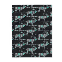 Load image into Gallery viewer, Cozy Arctic Fleece Blanket with Elk Design
