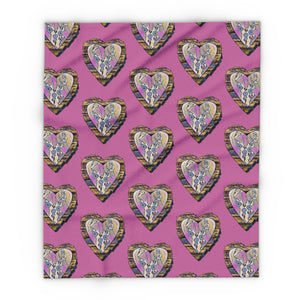 Cozy Heart Pattern Arctic Fleece Blanket - Perfect Gift For Any Occasion