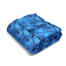 Load image into Gallery viewer, Cozy Arctic Fleece Blanket - Winter Camaflauge Pattern for Warmth &amp; Comfort
