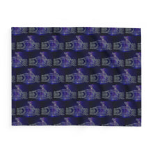 Load image into Gallery viewer, Arctic Fleece Blanket with Owl Design - Cozy &amp; Stylish Home Accessory
