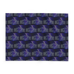Arctic Fleece Blanket with Owl Design - Cozy & Stylish Home Accessory