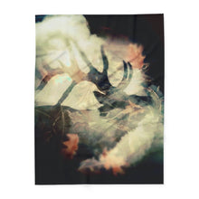 Load image into Gallery viewer, Cozy Arctic Fleece Blanket with Elk-Inspired Design
