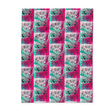 Load image into Gallery viewer, Vibrant Butterfly Arctic Fleece Blanket - Cozy Home Decor for All Seasons
