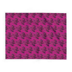 Cozy Arctic Fleece Blanket with Vibrant Pink Floral Design