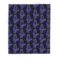 Load image into Gallery viewer, Arctic Fleece Blanket with Owl Design - Cozy &amp; Stylish Home Accessory
