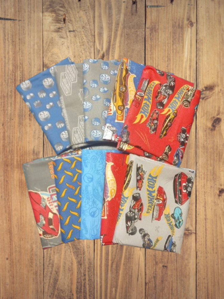 10 Fat Quarters - Assorted Hot Wheels Classic Cars Fat Quarter Bundle