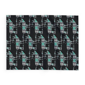 Cozy Arctic Fleece Blanket with Elk Design