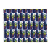 Load image into Gallery viewer, Cozy Arctic Fleece Blanket with Vibrant Eel Design – Perfect for Home and Gifting
