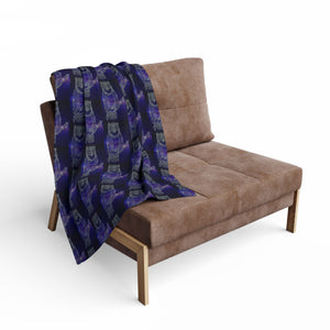 Arctic Fleece Blanket with Owl Design - Cozy & Stylish Home Accessory