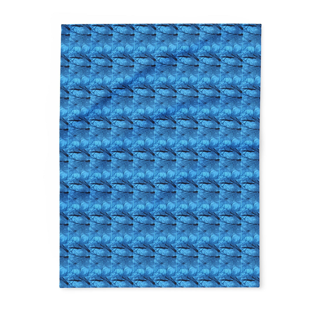 Cozy Arctic Fleece Blanket - Winter Camaflauge Pattern for Warmth & Comfort