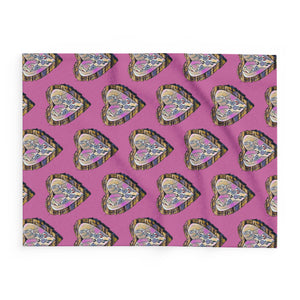 Cozy Heart Pattern Arctic Fleece Blanket - Perfect Gift For Any Occasion