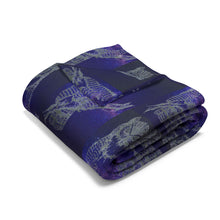 Load image into Gallery viewer, Arctic Fleece Blanket with Owl Design - Cozy &amp; Stylish Home Accessory
