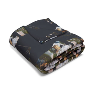 Outdoor Adventure Arctic Fleece Blanket - Perfect for Hunting Enthusiasts