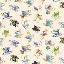 Load image into Gallery viewer, Handmade Placemat Or Table Runner Fancy Tea CREAM
