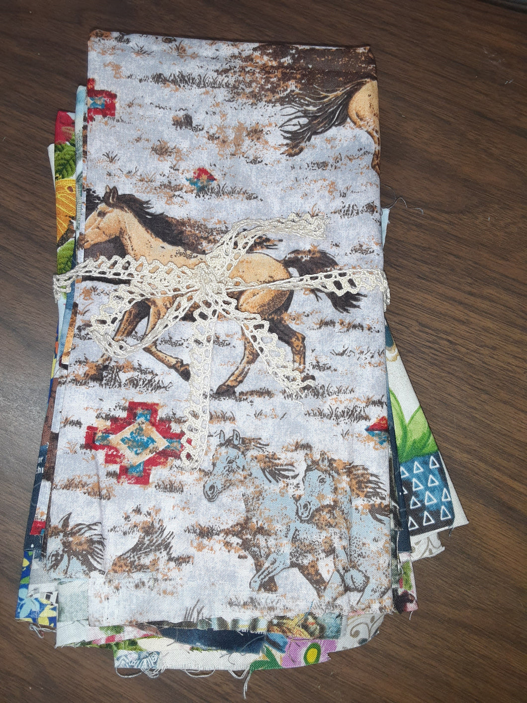 Novelty Scrap Bundles Set of 10 Pieces