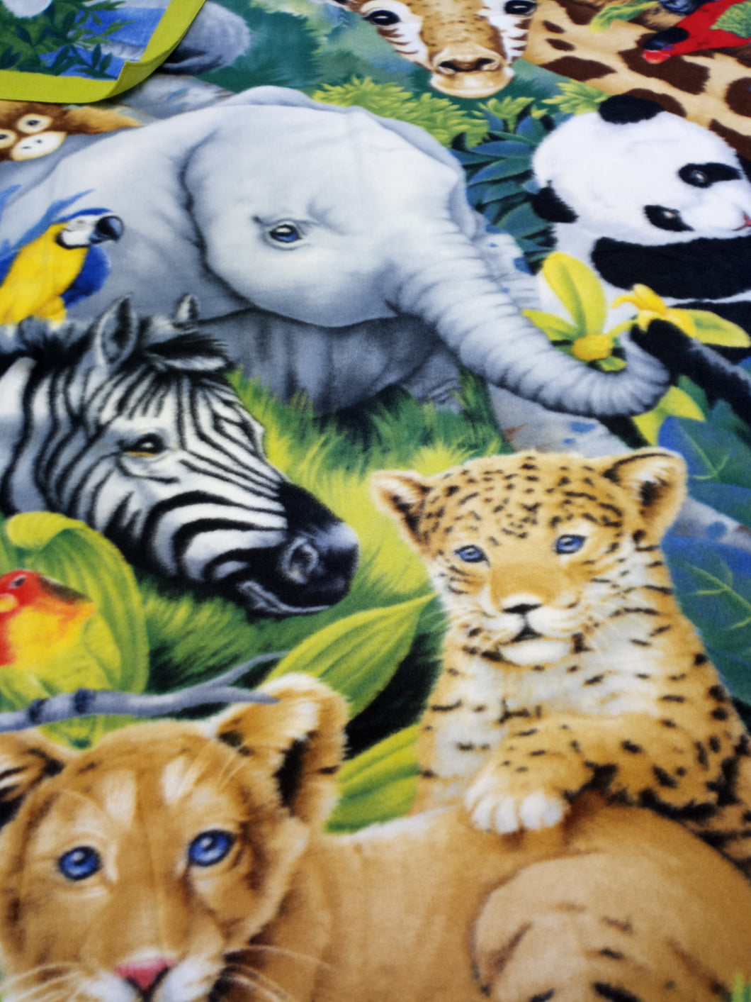 Jungle Single Layer Finished Fleece Throw